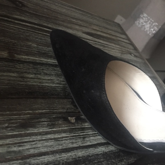 SOLD! Anne Klein iFlex Crisscross Pumps - Picture 6 of 6